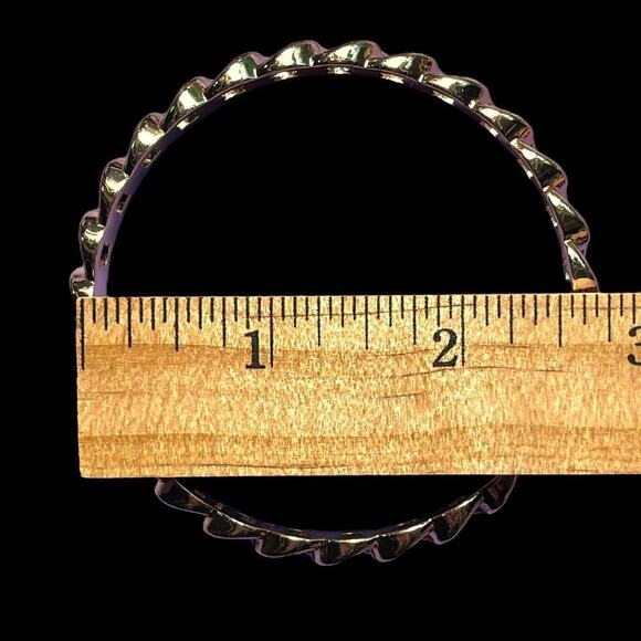 GRAZIANO CN GOLD TONE OPEN CHAIN LINK BANGLE BRACELET - Picture 3 of 8